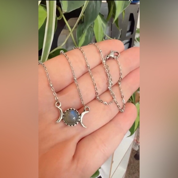 Triple Goddess Necklace Moon Lover Gift Crescent Moon Phase Choker Celtic Moon - Picture 2 of 4